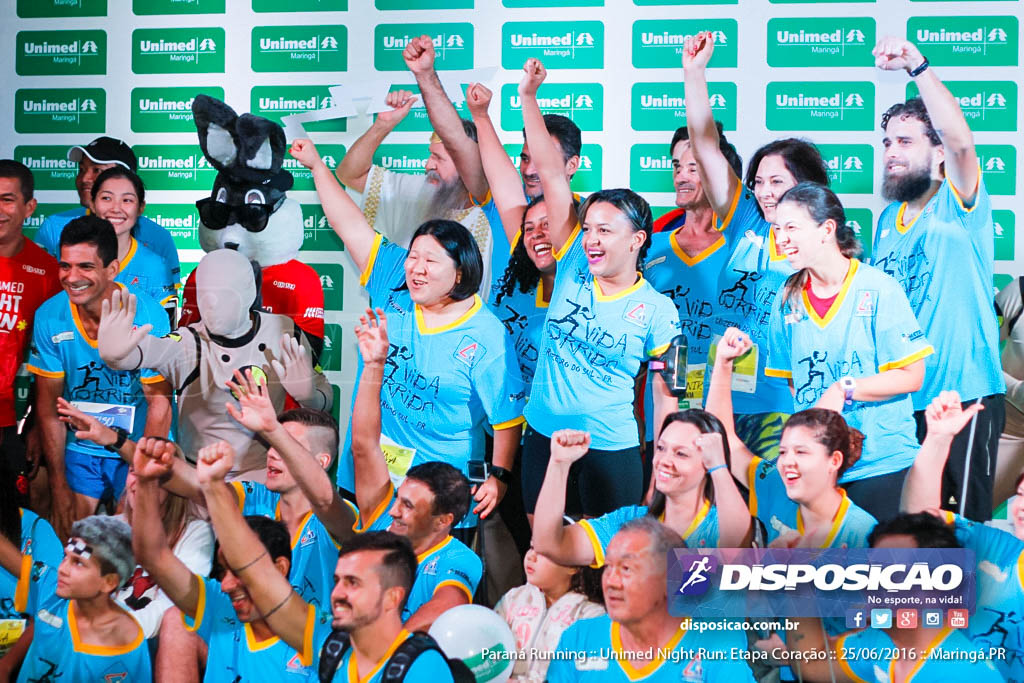 Unimed Night Run: Etapa Coração :: Paraná Running 2016