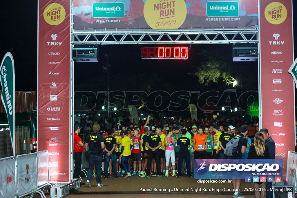 Unimed Night Run: Etapa Coração :: Paraná Running 2016