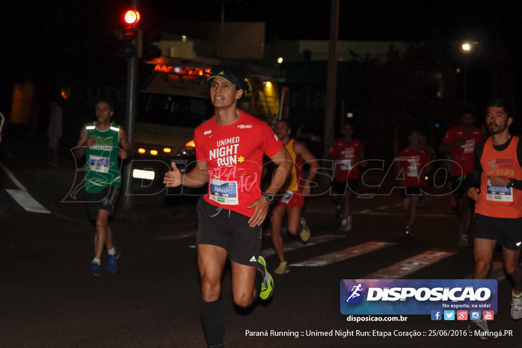 Unimed Night Run: Etapa Coração :: Paraná Running 2016