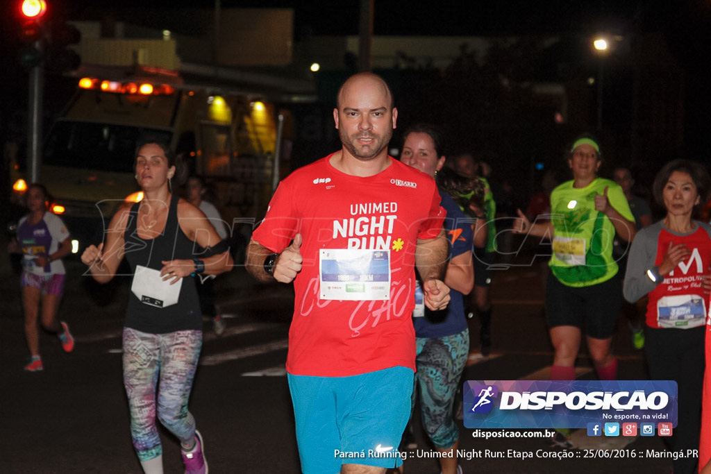 Unimed Night Run: Etapa Coração :: Paraná Running 2016