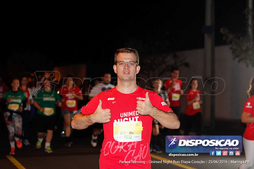 Unimed Night Run: Etapa Coração :: Paraná Running 2016