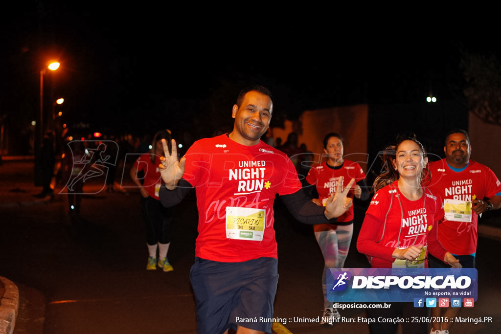 Unimed Night Run: Etapa Coração :: Paraná Running 2016