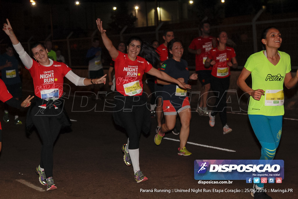 Unimed Night Run: Etapa Coração :: Paraná Running 2016