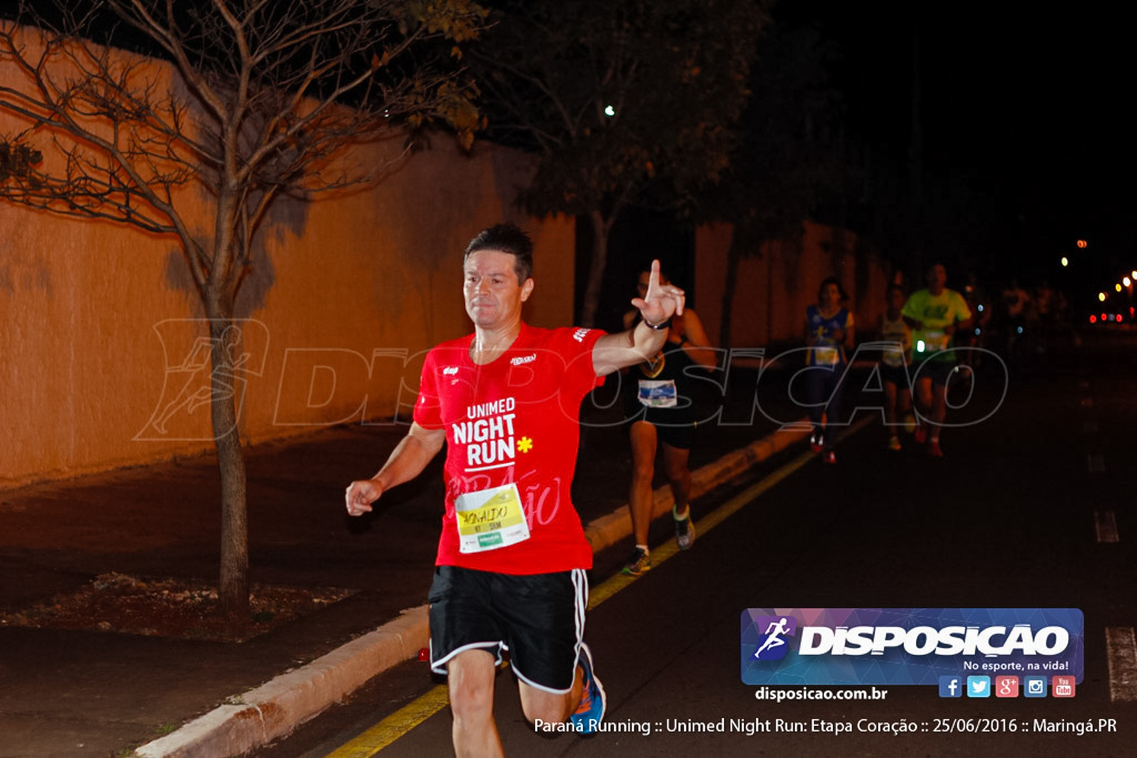 Unimed Night Run: Etapa Coração :: Paraná Running 2016