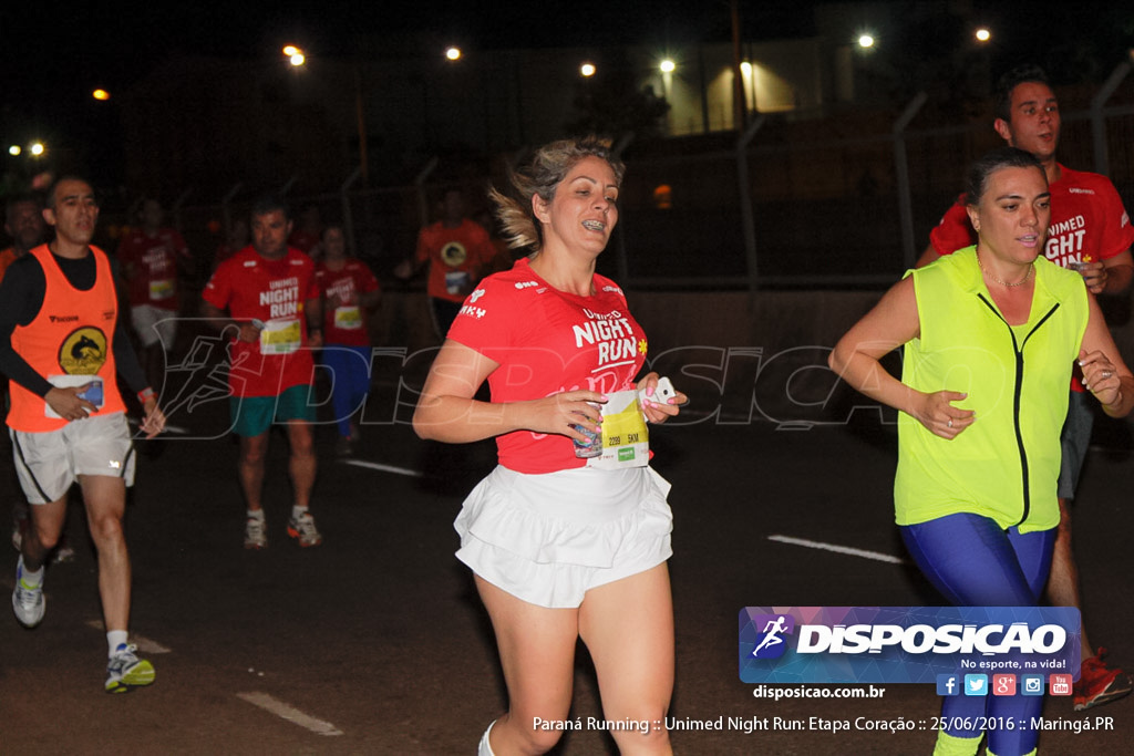 Unimed Night Run: Etapa Coração :: Paraná Running 2016