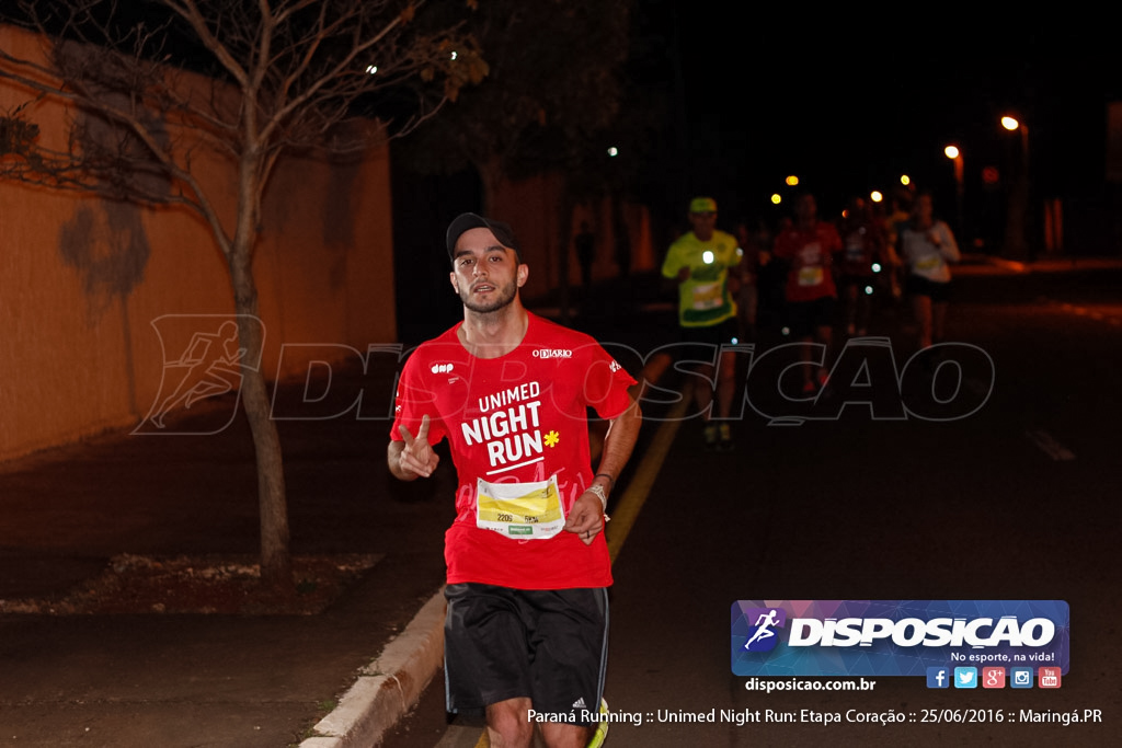 Unimed Night Run: Etapa Coração :: Paraná Running 2016