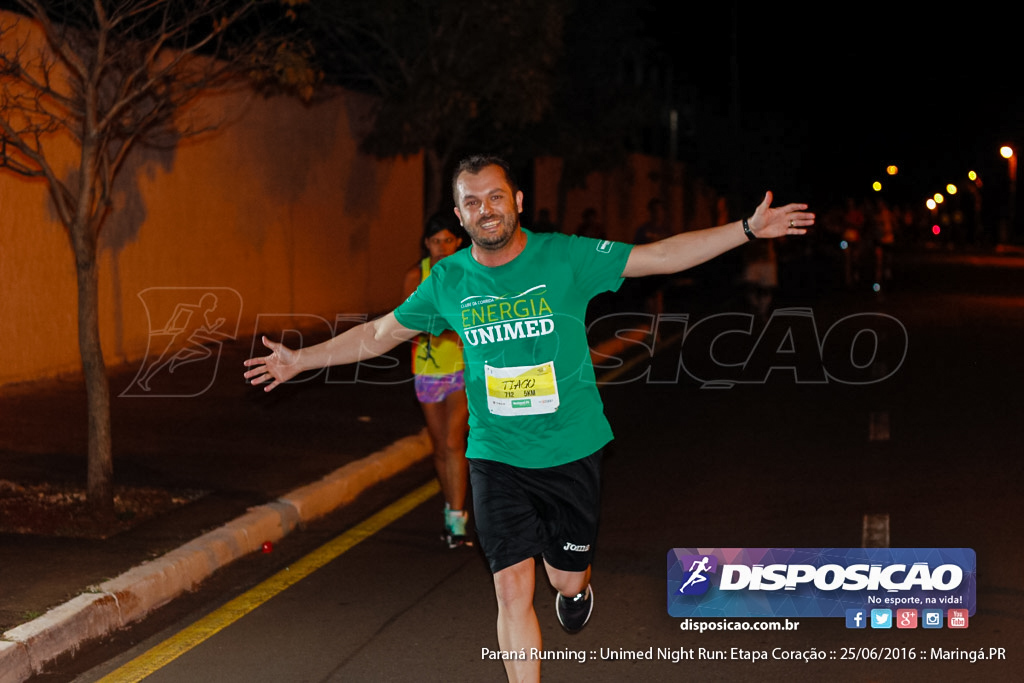 Unimed Night Run: Etapa Coração :: Paraná Running 2016