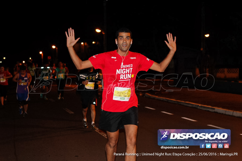 Unimed Night Run: Etapa Coração :: Paraná Running 2016