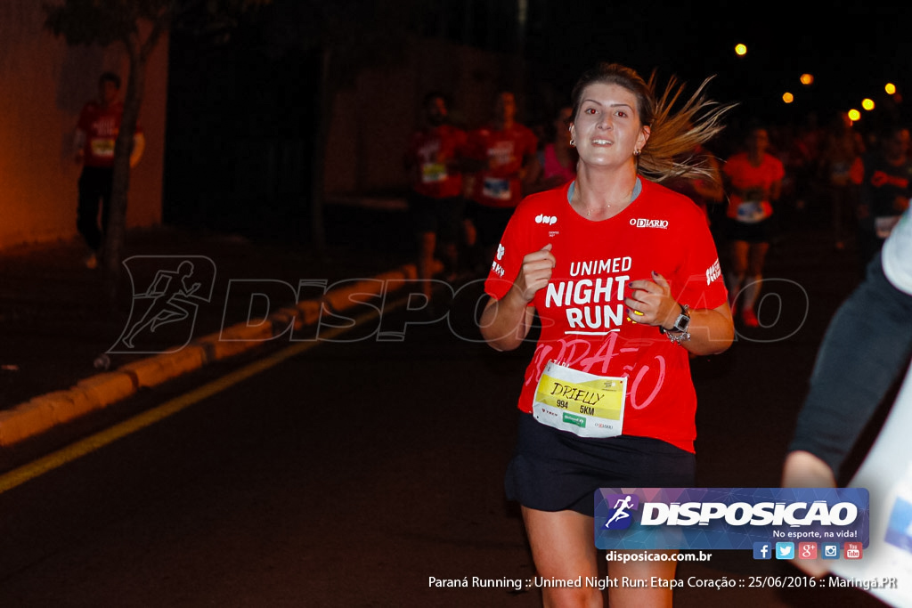 Unimed Night Run: Etapa Coração :: Paraná Running 2016