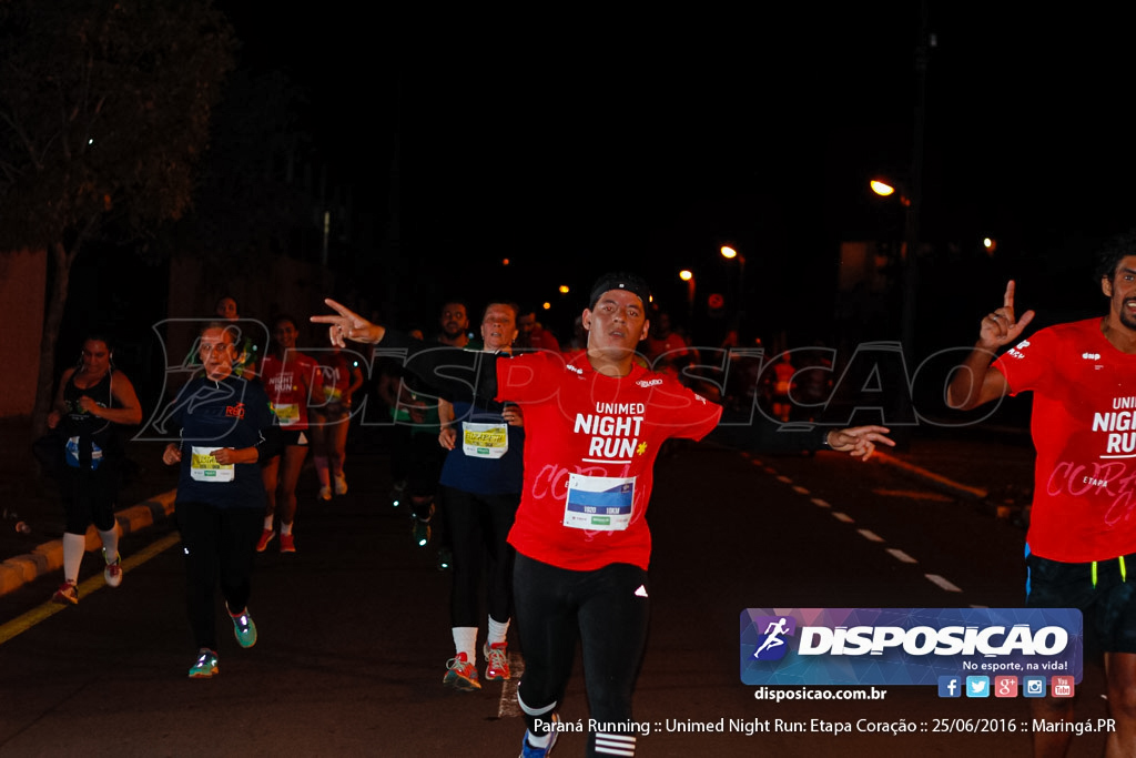 Unimed Night Run: Etapa Coração :: Paraná Running 2016