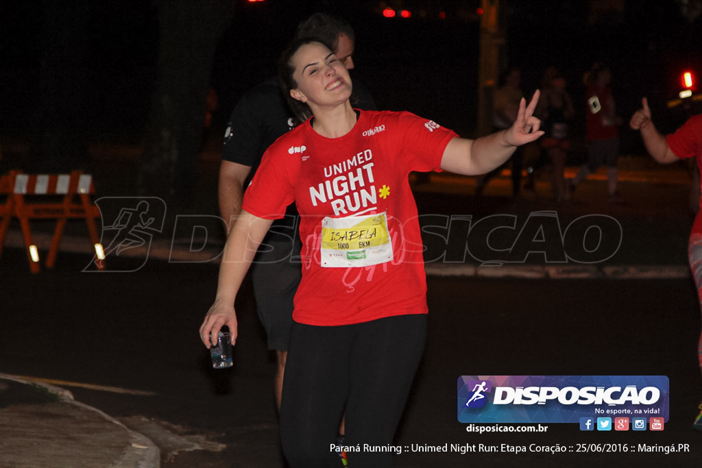 Unimed Night Run: Etapa Coração :: Paraná Running 2016