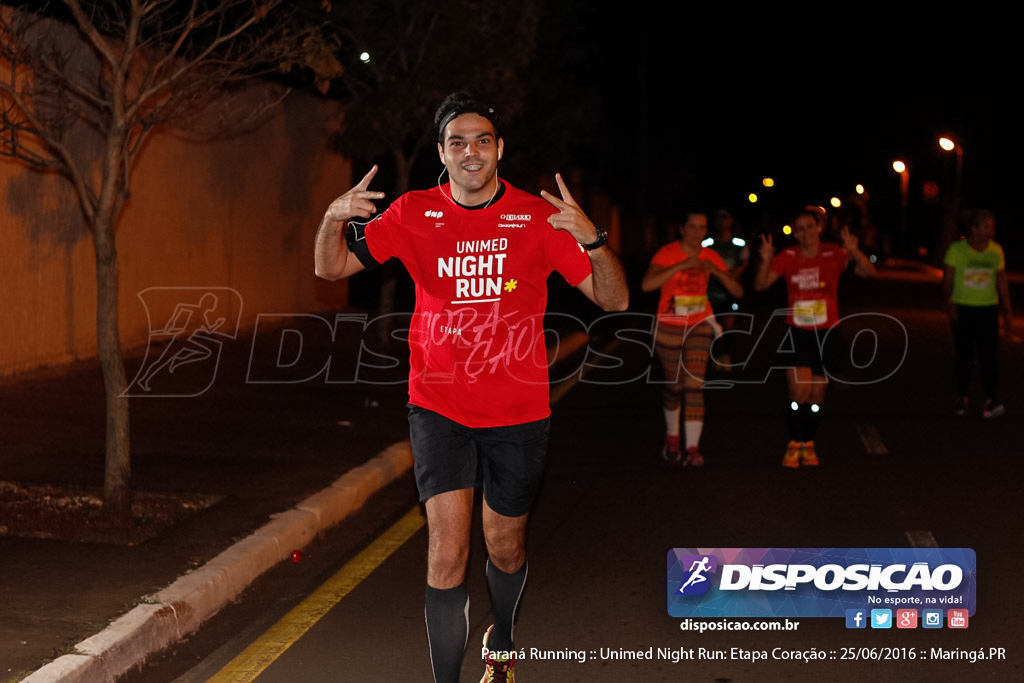 Unimed Night Run: Etapa Coração :: Paraná Running 2016