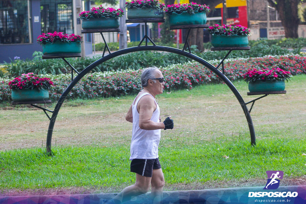 Domingo no Parque do Ingá