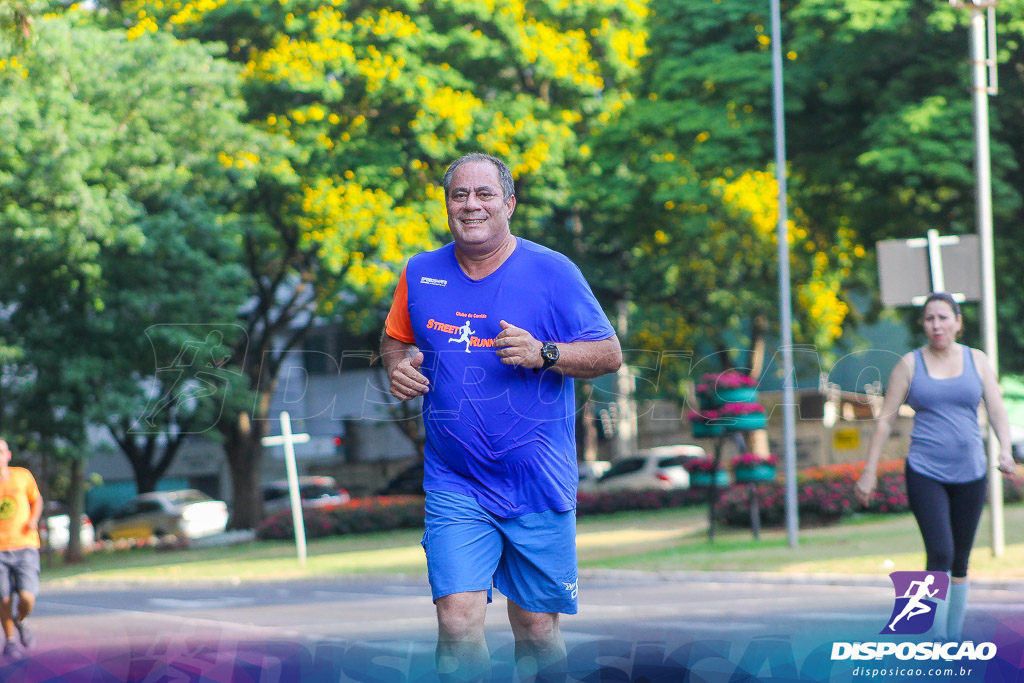 Domingo no Parque do Ingá