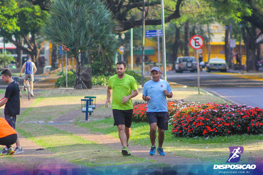 Domingo no Parque do Ingá