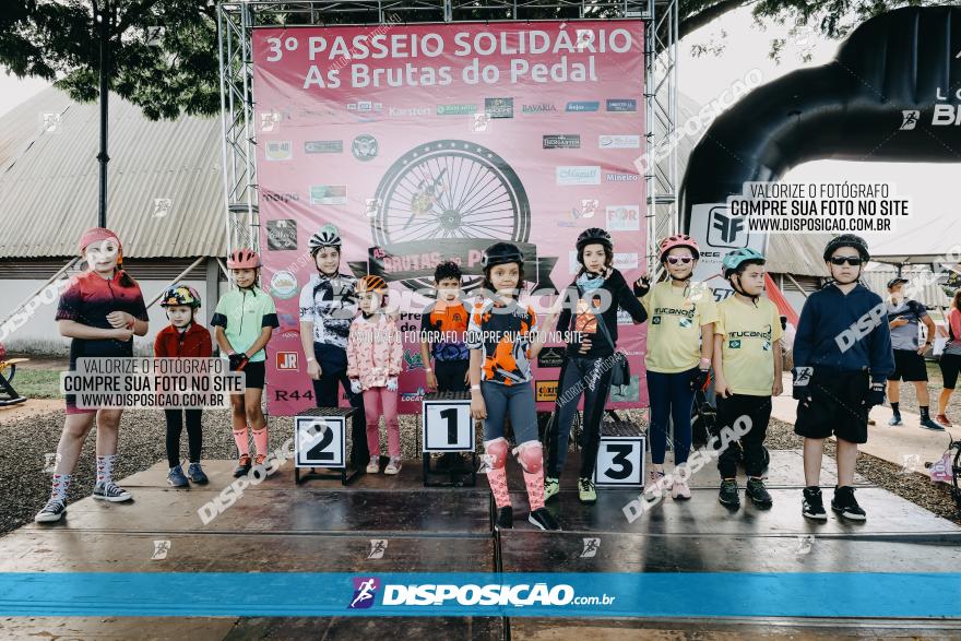 3º Pedal Solidário Outubro Rosa - Brutas do Pedal