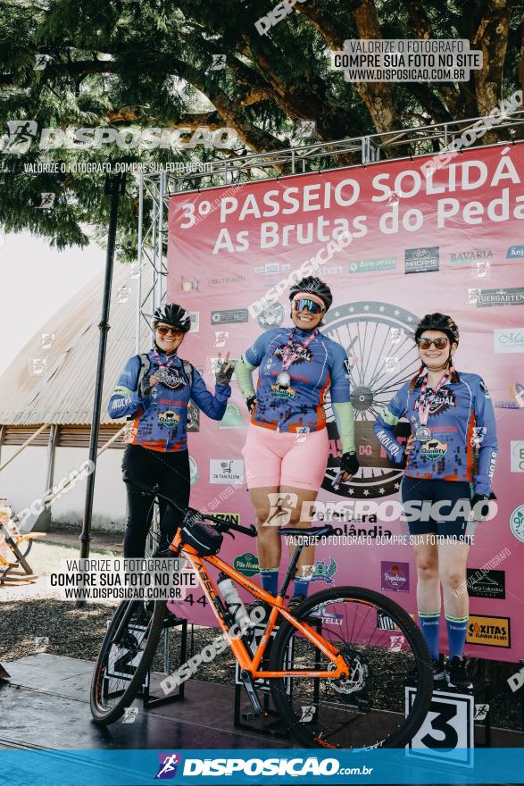 3º Pedal Solidário Outubro Rosa - Brutas do Pedal