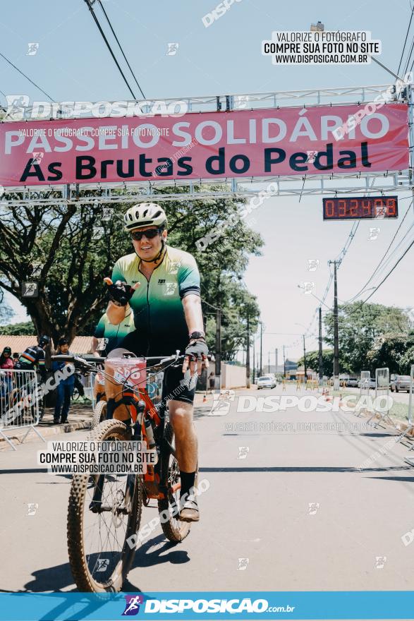 3º Pedal Solidário Outubro Rosa - Brutas do Pedal