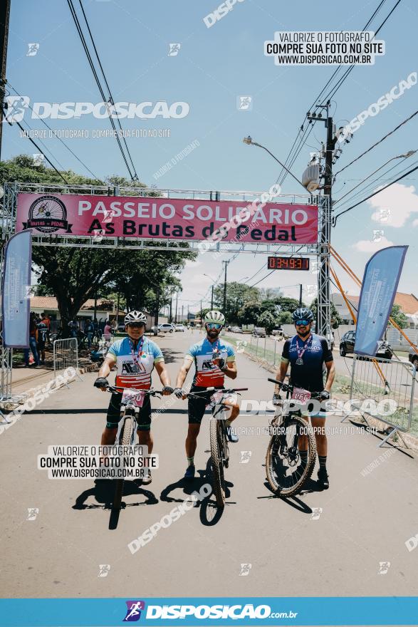 3º Pedal Solidário Outubro Rosa - Brutas do Pedal